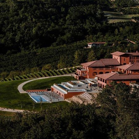 Casa Di Langa Hotel Cerretto Langhe Eksteriør billede